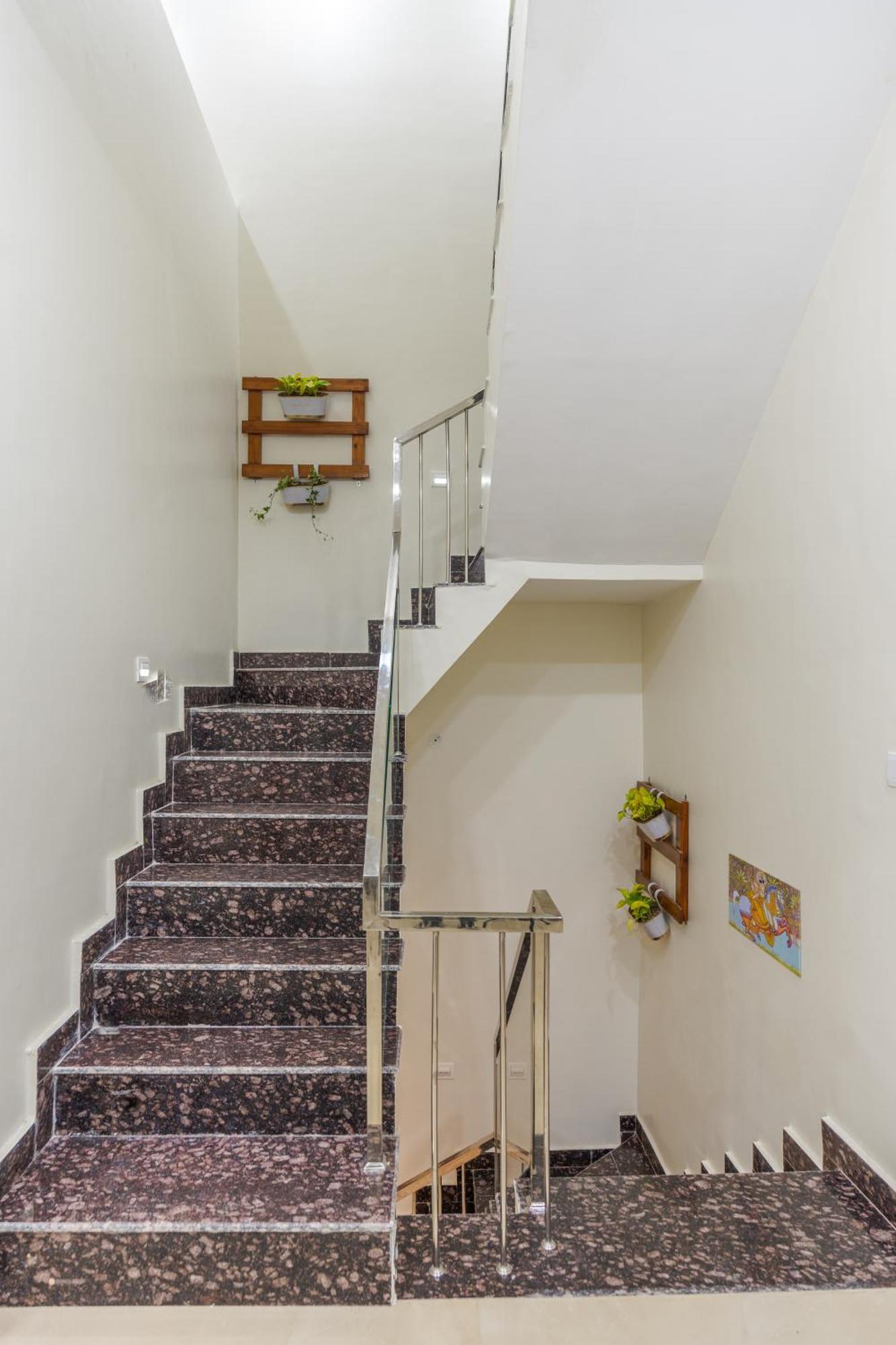 Dhruva - Luxury Villa In Cbd Dehradun Exterior photo